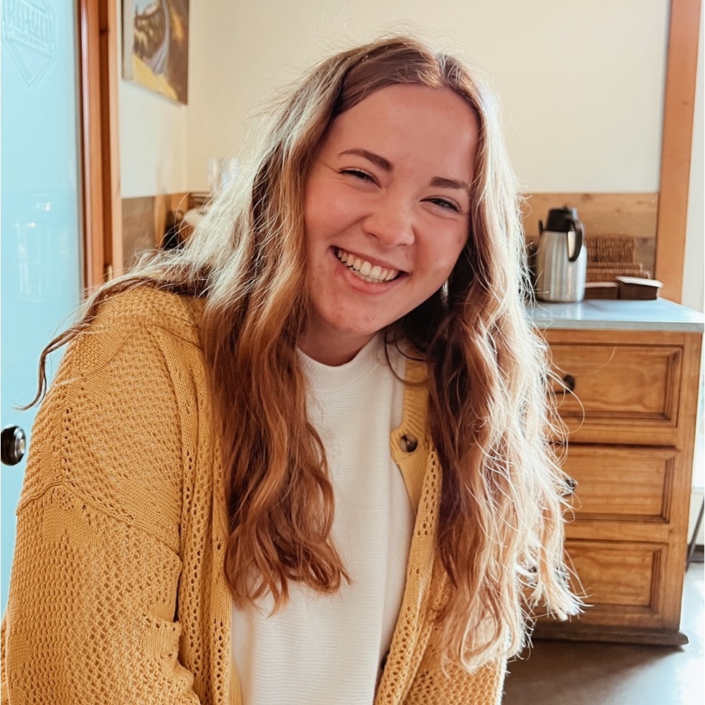 Meet your Posher, Lauren